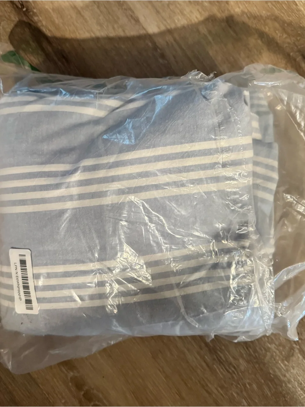 Brand New Never Used Blue and White Striped King Sized 100% Cotton Duvet Cover